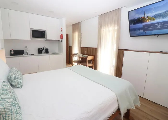 아파트 Quinta Varcandas - 1 By Casas 제어스